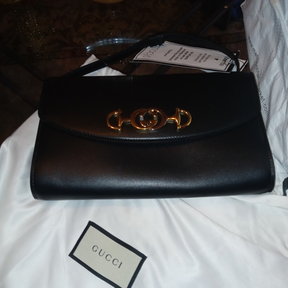 Leather Gucci bag: Everything you need to know Gucci purse